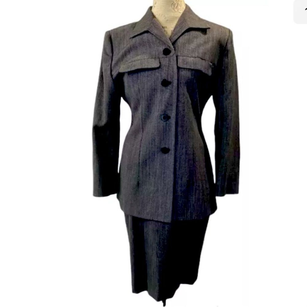 Pendleton USA, 2-Pc. Gray/Black/Cream Herringbone Tweed Skirt Suit & Jacket-6/8
